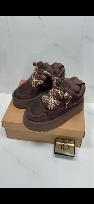 Adidasi UGG dama