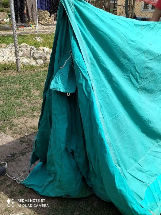 Продавам шатри палатки