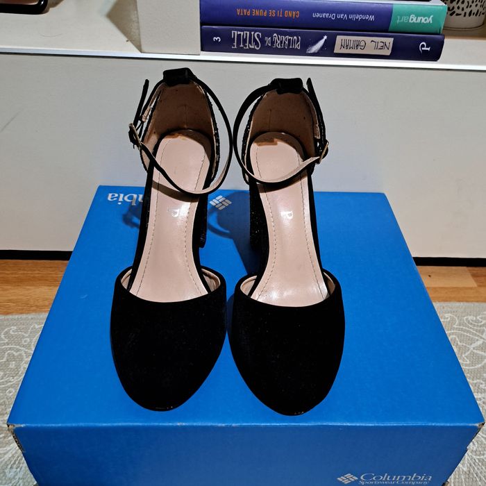 Pantofi cu toc, de ocazie