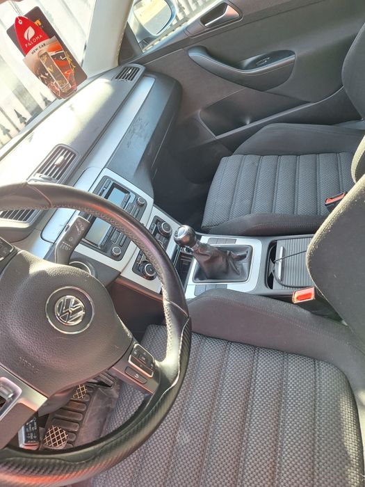 Vând Volkswagen Pasat 2010  diesel 140 cai