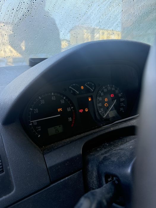 Dezmembrez / vand Skoda fabia 1,4 benzina , 16 valve