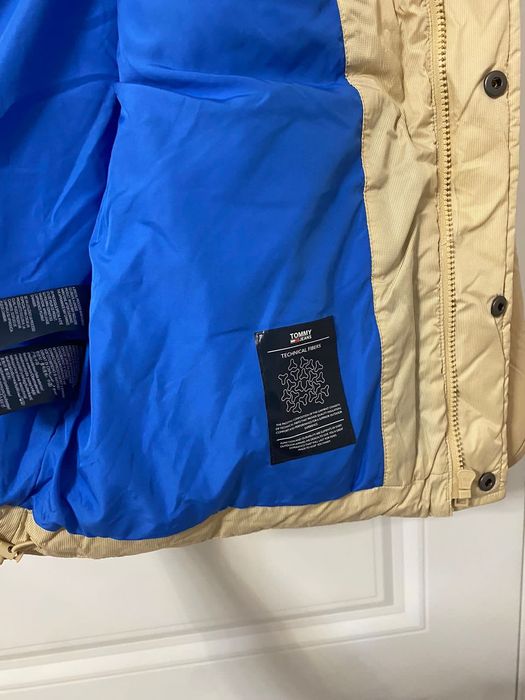 Продам зимнюю куртку