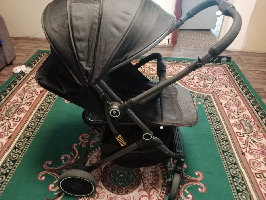 Продам коляски в отличном состоянии