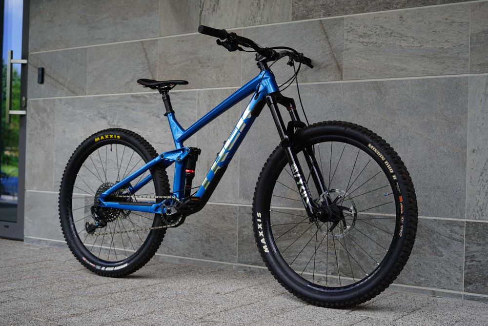 Продаден/TREK Slash 8 29' *Lyrik Ultimate/Shimano XT/Sram GX*