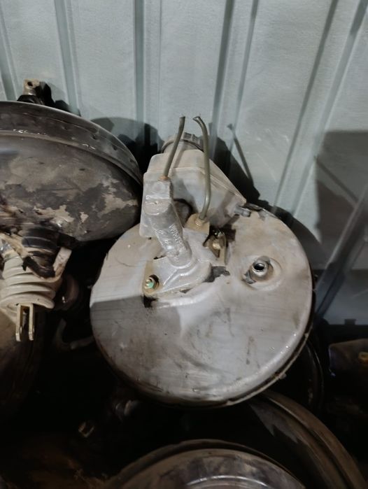 Продам цилиндр на мерс 202