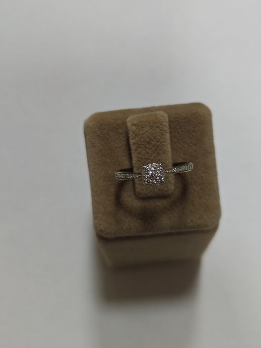 Inel aur  alb 14k 1.33gr cu diamante naturale (r)