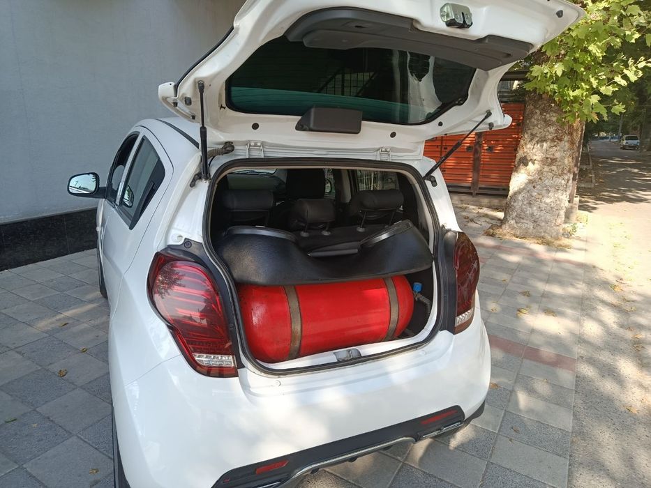 Spark 2019 yil 2 euro pozitsiya 6 200 $