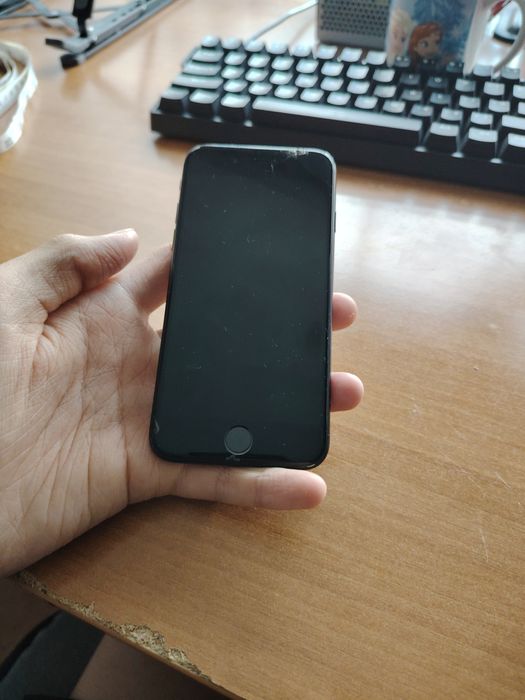 iphone SE2 100% акб