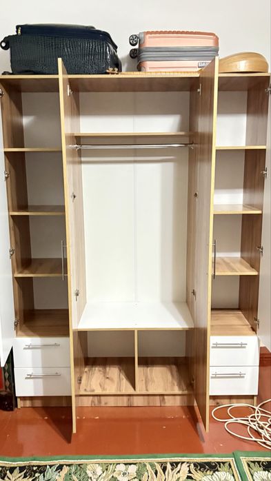 Распашной шкаф Barakat Atlant