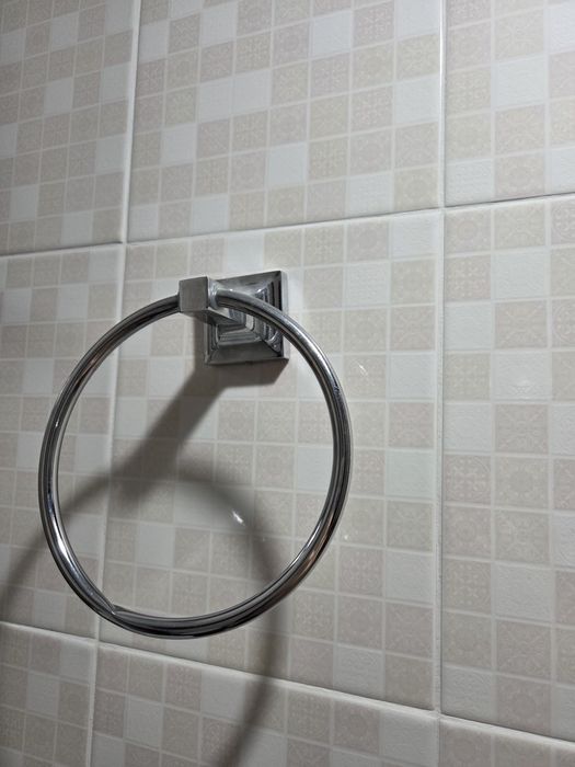 Держатель для туалетной бумаги, полотенца