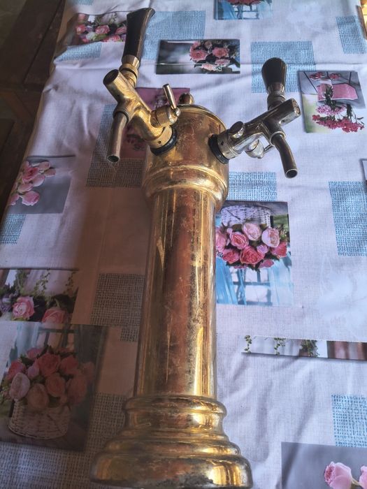Coloană dozator de bere