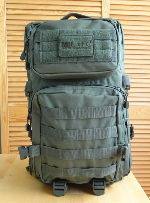 RUCSAC MILITAR MIL-TEC - Ghiozdan Tactic Asalt pentru Armata Vanatoare Camping Pescuit Vanatoare Outdoor - Bretele Ergonomice - Oliv - SKU 14002201