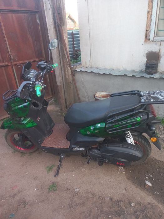 Продам Скутер мопед