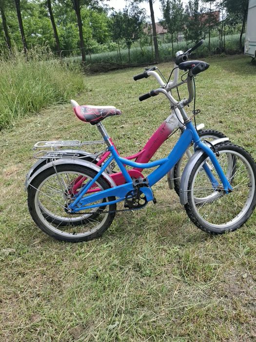Vând 2 biciclete