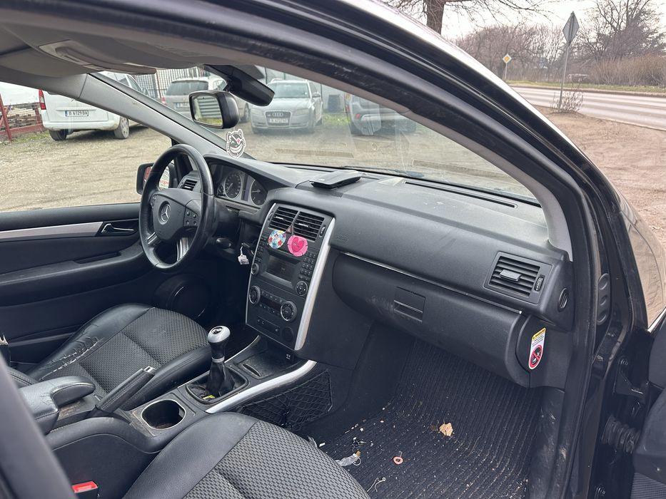 Мерцедес B200 w245 facelift- НА ЧАСТИ!