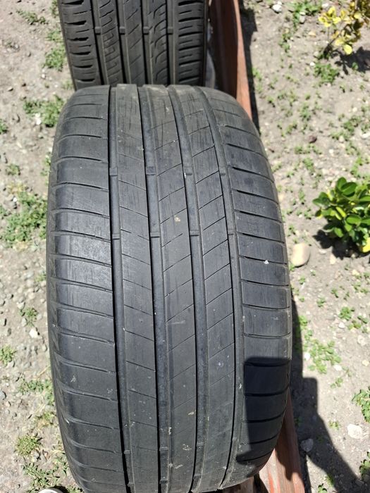 Anvelope Vara 245/40/18