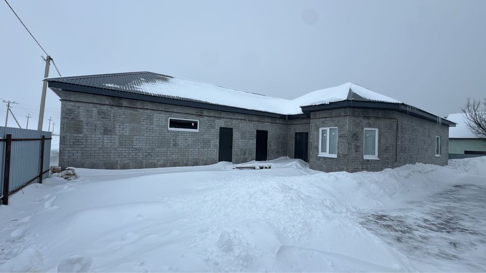 Продам дом в предчистовой отделки