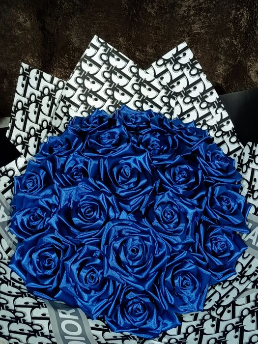 Атласные розы на заказ