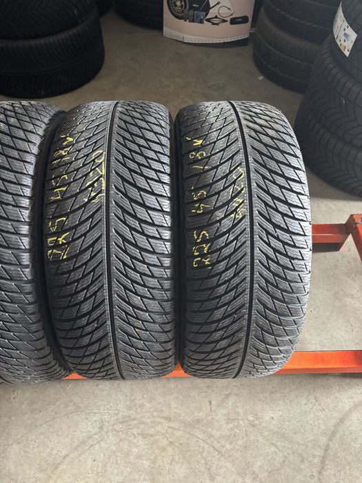 Anvelope Iarna 225/45/18 Michelin Pilot Alpin 5 225 45 18 R18