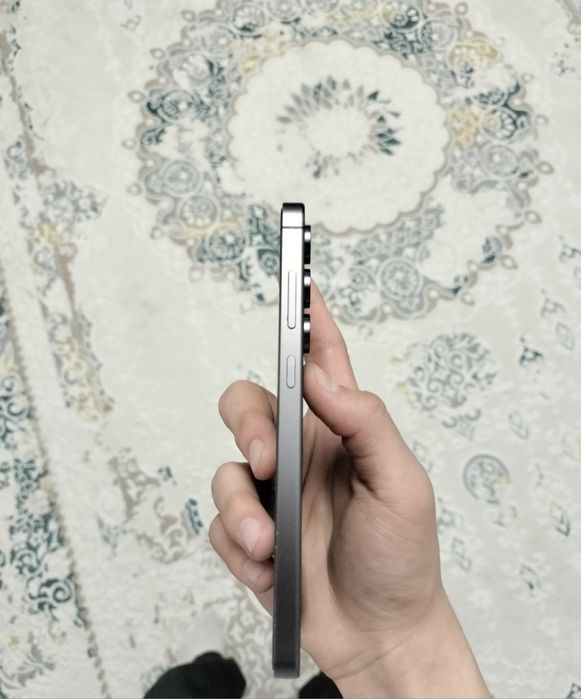 Samsung S24 FE В ИДЕАЛЕ