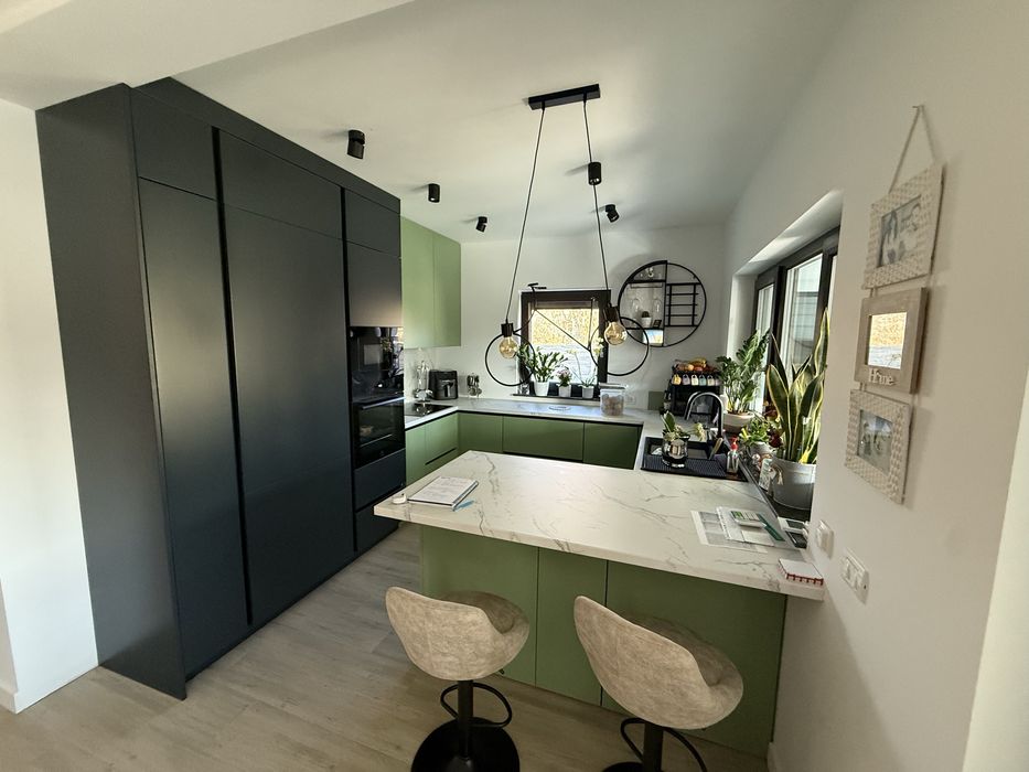 Mobilă de bucătărie - PREMIUM - MDF VOPSIT - la comandă