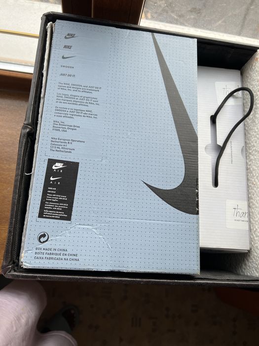 Пуфик черного цвета