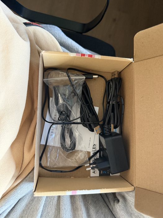 Switch KVM 4k DP
