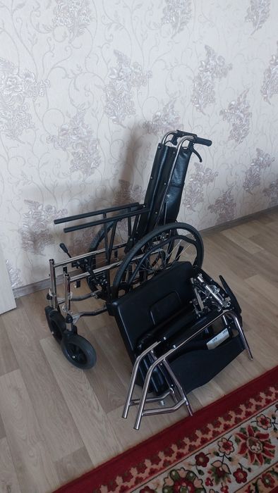 Инвалидная коляска
