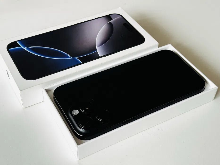 Iphone 16 Pro Max 256GB Black 98% Батерия! Гаранция 6 месеца