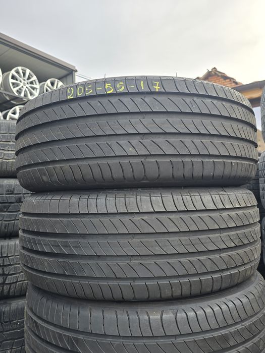4 Броя 205/55/17 Michelin 7mm 21dot КАТО НОВИ