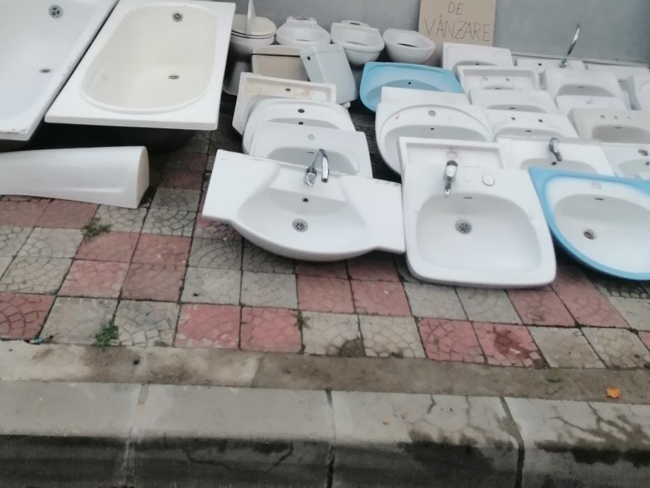 De vânzare cazi recondiționate chiuvete