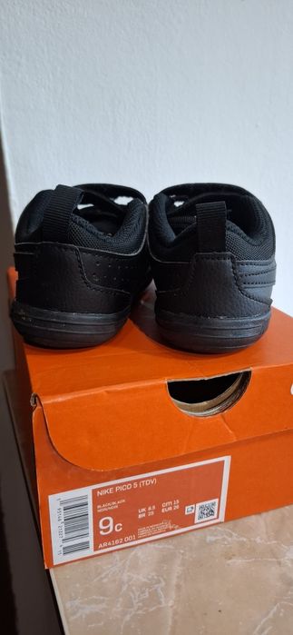 Încălțări nike marimea 25 (15cm)