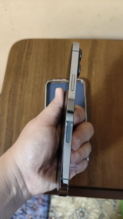 Продам iPhone 13 pro max 256 Гб синий