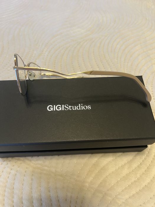 Диоптрични рамки със стъкла (очила)