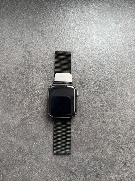 AppleWatch series 4 , 44 mm