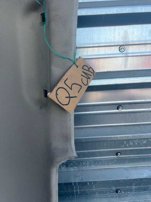 Сив мек таван Audi Q5 8R комплект колонки сенници плафони дръжки