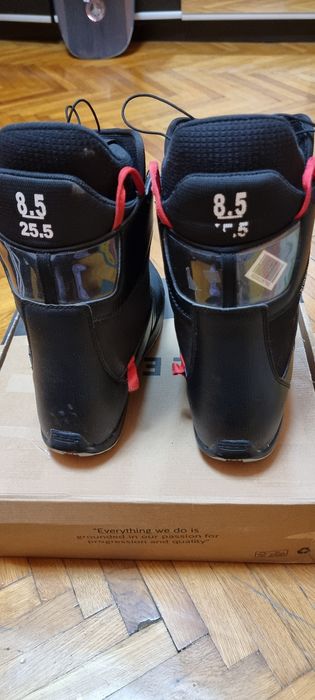 Boots Burton 40.5