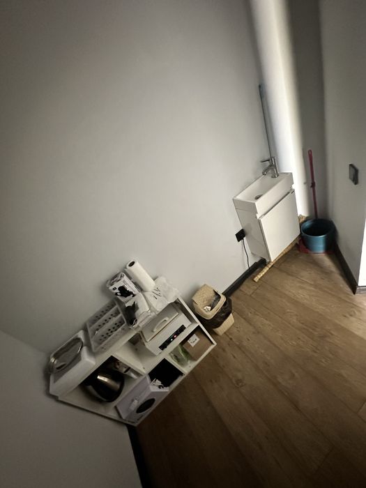 Аренда маникюрный стол