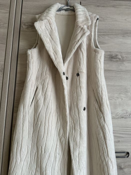 Продам без рукавку