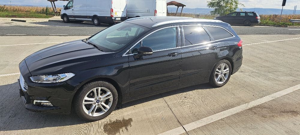 Ford mondeo 2019 2.0 TDCI 150cp  automată