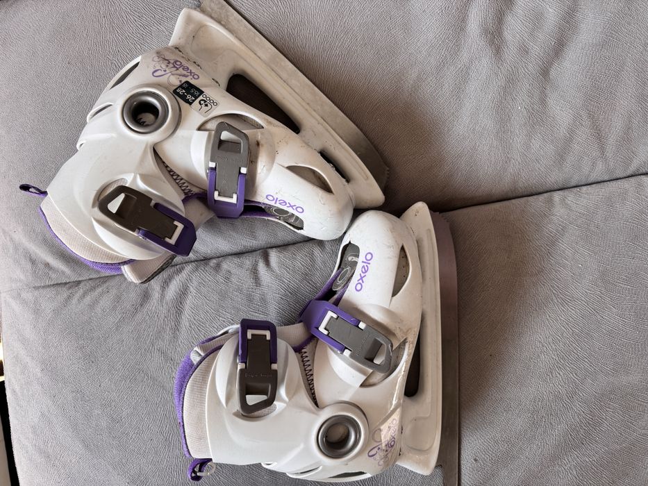 Patine reglabile oxelo ,marime 26-28