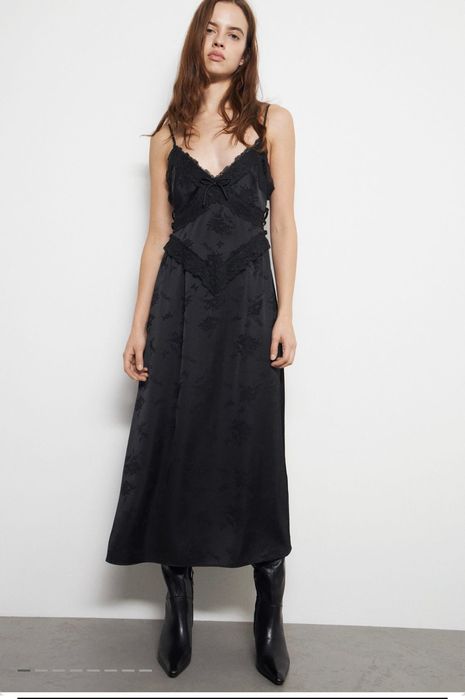 Платье черное Lime