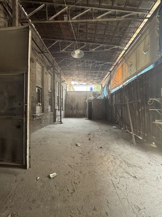 Яккасара.АЭРОПОРТ МОСТ  Ул.Бобур под склад под производства 400м2