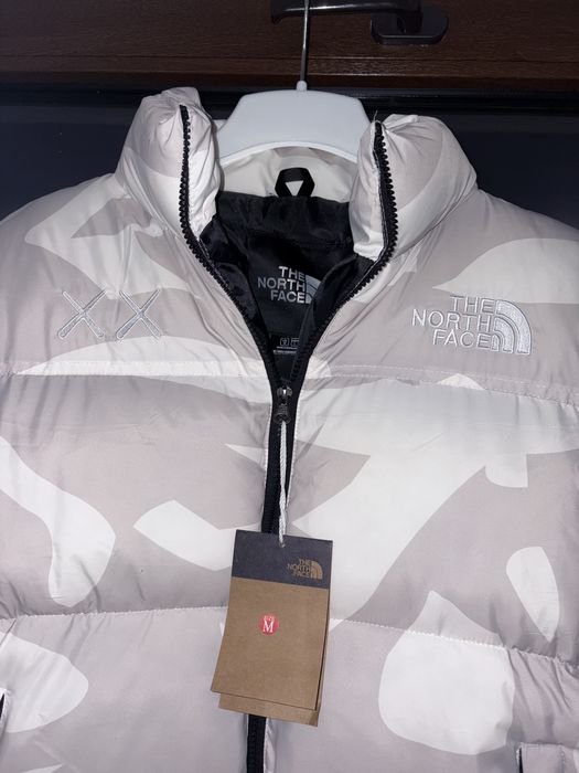 Geacă M The North Face bej crem model XX  nou new nepurt