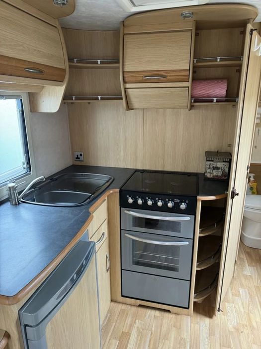 Каравана Coachman Pastiche 470/2