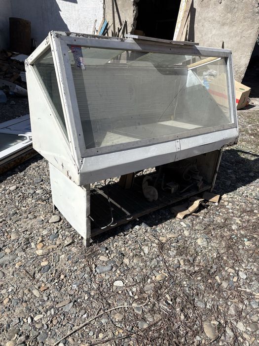 продам старые холодильники