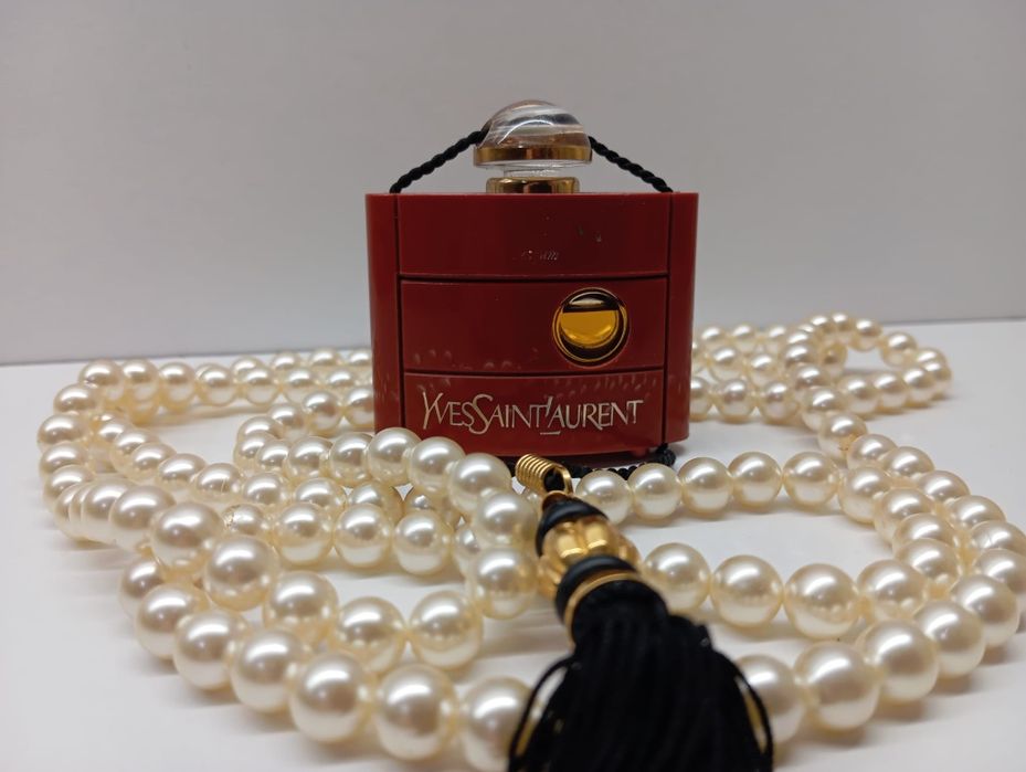 Ретро винтидж парфюм