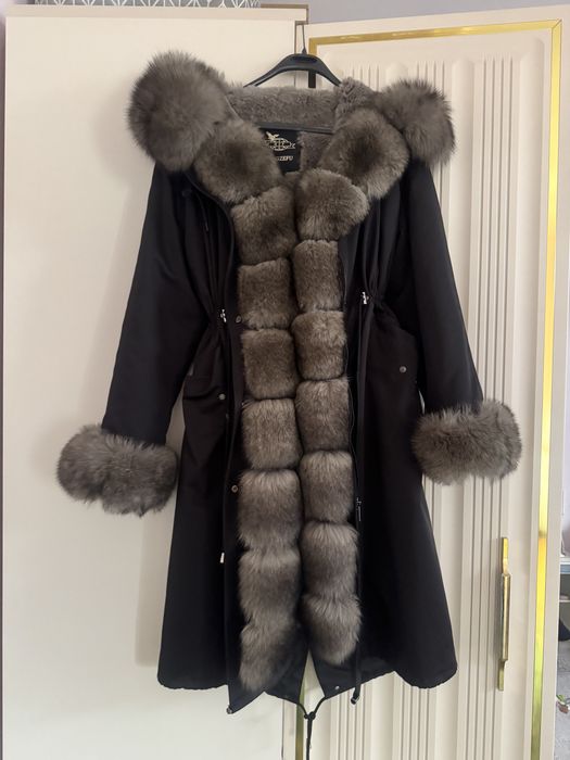 Продам парку из песца