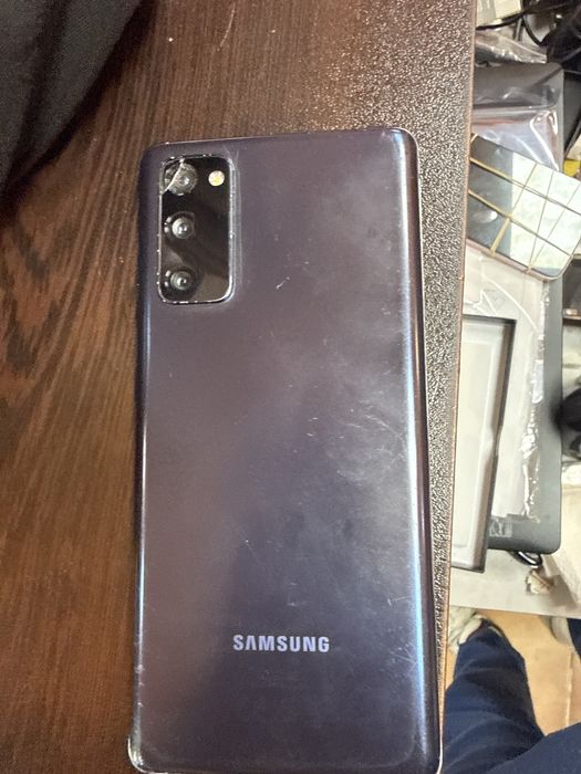 Samsung s20 fe 128gb