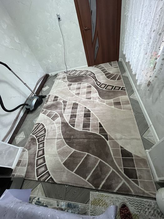 Ковер новый продаётся